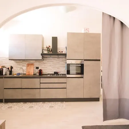 Stanza Privata In Alloggio Luminoso Poco Distante Dal Centro Quarto em Acomodações Particulares Turim